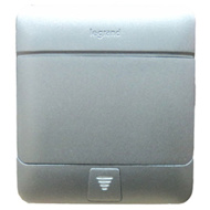 Legrand 054011 4 Module Matt Al Popup Box